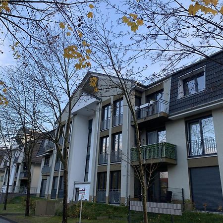 Neue Stillvolle Wohnung Im Steinbach Palais, Ideale Lage บาดซาโรว์ ภายนอก รูปภาพ
